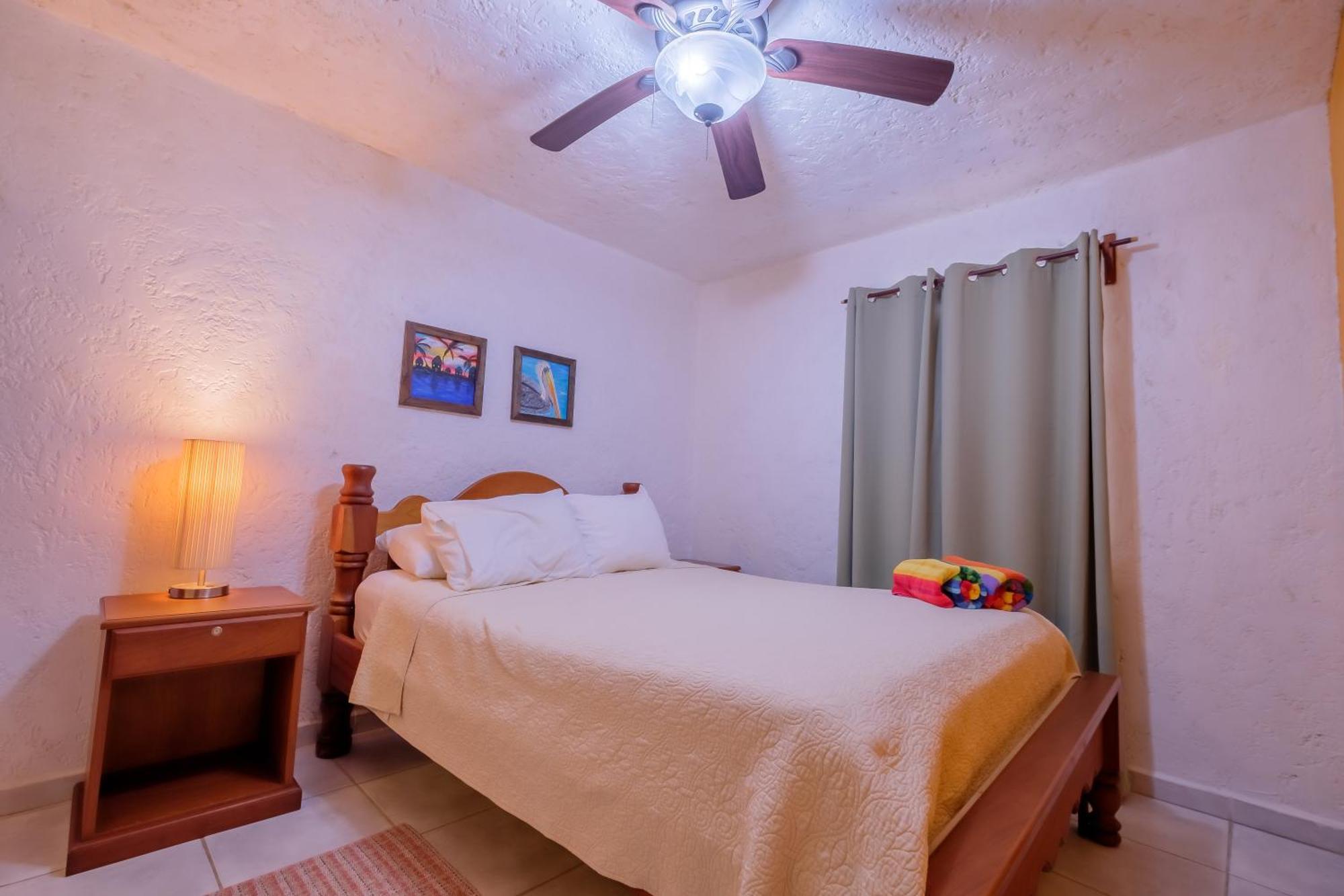 Seven Seas Resort Adults Only San Pedro  Exterior foto